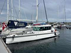 Axopar 28 Cabin Pilothaus