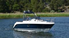 Aquador 23 WA Motor yacht