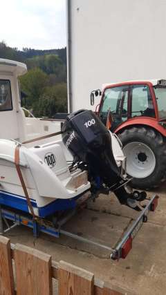 Quicksilver Pilothouse 635