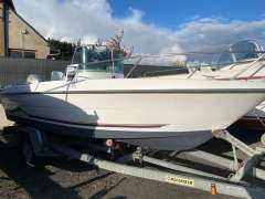 B2 Marine CAP FERRET Classic powerboats