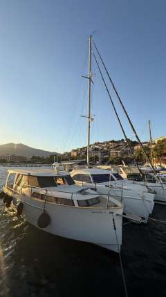 Greenline 33 Hybrid