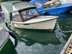 Hensa Combi de Luxe Fishing boat