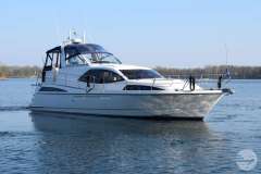 C.J. Broom & Sons Ltd 395 Kajuitboot