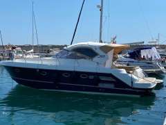 Man&ograve; M35 Yacht a motore