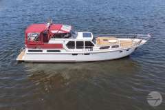 Brabant Yachting Spaceline 14.25 Bateau à moteur classique