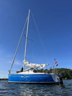 Beneteau First 210