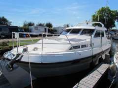 Sandvik 945 Motoros yacht