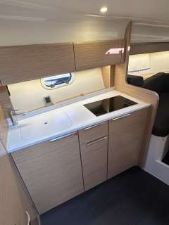 Bavaria S 30