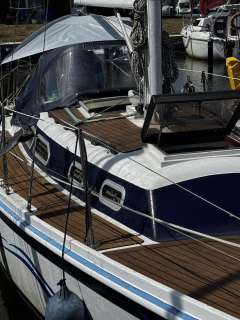 Ericson 29