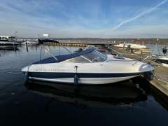 Bayliner 212 Capri
