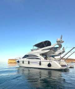 Princess 42 Fly Flybridge