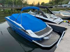 Regal 2220 FASDECK