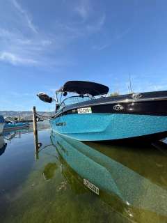 MasterCraft XT22 Wakeboard & Wakesurf Wakeboard/wakesurf