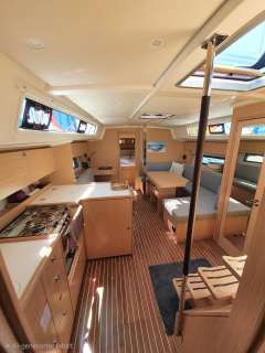 Bavaria C 42