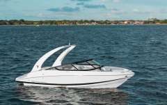 Regal 2000 ES Hensa Edition Bowrider