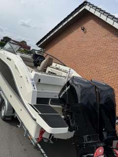 Quicksilver 805 Cruiser mit 2x Mercury F200XL V6 Quicksilver 805 Cruiser mit 2x Mercury F200XL V6