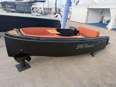 Manara 510 Pleasure Center Console båt