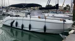 Beneteau Flyer 9 spacedeck Yacht à moteur