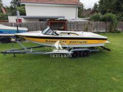 Correct Craft Barefoot Nautique Excel Wakeboard/wakesurf