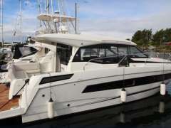 Jeanneau NC 37 Yacht à moteur