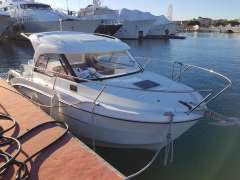 Beneteau Antar&egrave;s 7 Kajütboot