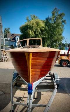 Mahagoni-Backdecker