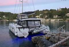Lagoon 43