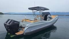 ZAR Formenti 95 SL Bateau à console