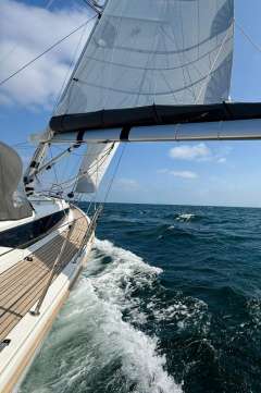 Bavaria C38