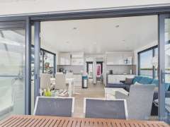 Floating Home 44