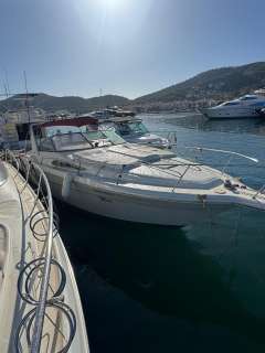 Sea Ray 330 Bowrider