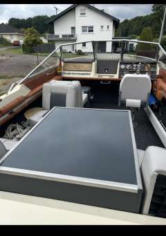 Bayliner 1950 Quartermaster