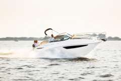 Sea Ray Sundancer 265 Sportski brod