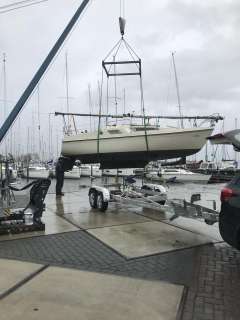 Rethana 24 mit Kielschwert incl Strassentrailer
