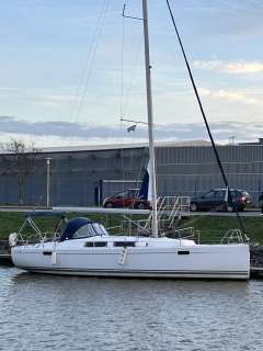 Hanse 385