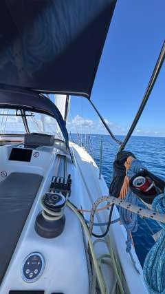 Hanse 385