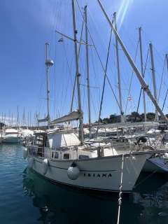 Siltala Nauticat 33 Deck salon