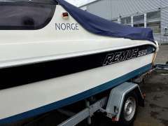 Remus 550 Cabin Kabinski brod