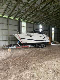 Maxum 2700 SE