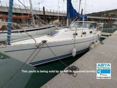 LM Vitesse 33 Plachetní jachta