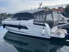 Jeanneau NC33 Motoryacht