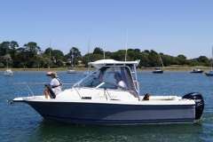 Bayliner Trophy 2102 walkaround Motoryacht