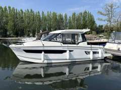 Jeanneau Merry Fisher 895 Yacht à moteur