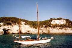 Custom Built Lomakhine Classic Teak Yawl Yacht à voile