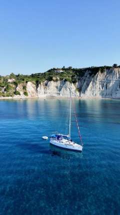 Beneteau Oceanis 373