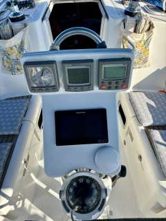 Beneteau Oceanis 373