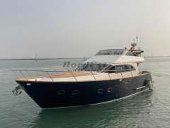 Bruce Roberts YD Euro 12 Fly Acciaio / A Flybridge