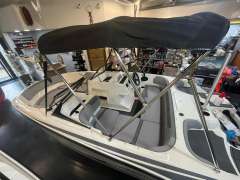 Bayliner M17 Bowrider