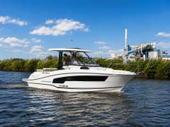 Jeanneau Cap Camarat 9.0 WA S2 Sport boat