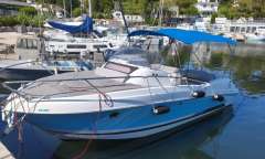 Beneteau B&Eacute;N&Eacute;TEAU FLYER 850 SUN DECK MIAMI Cabin cruiser